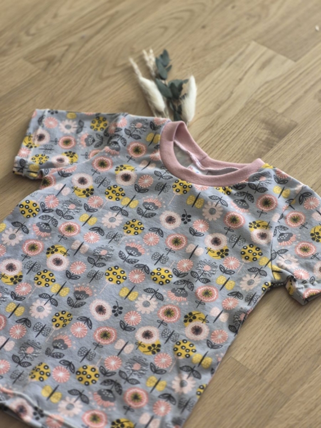 T-Shirt Blumen