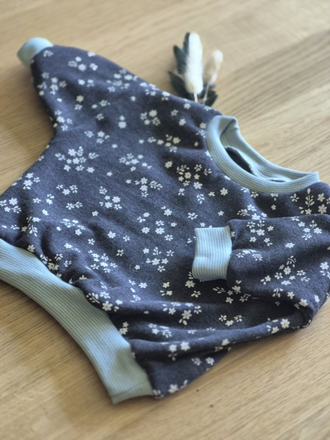 Sweater Blumen